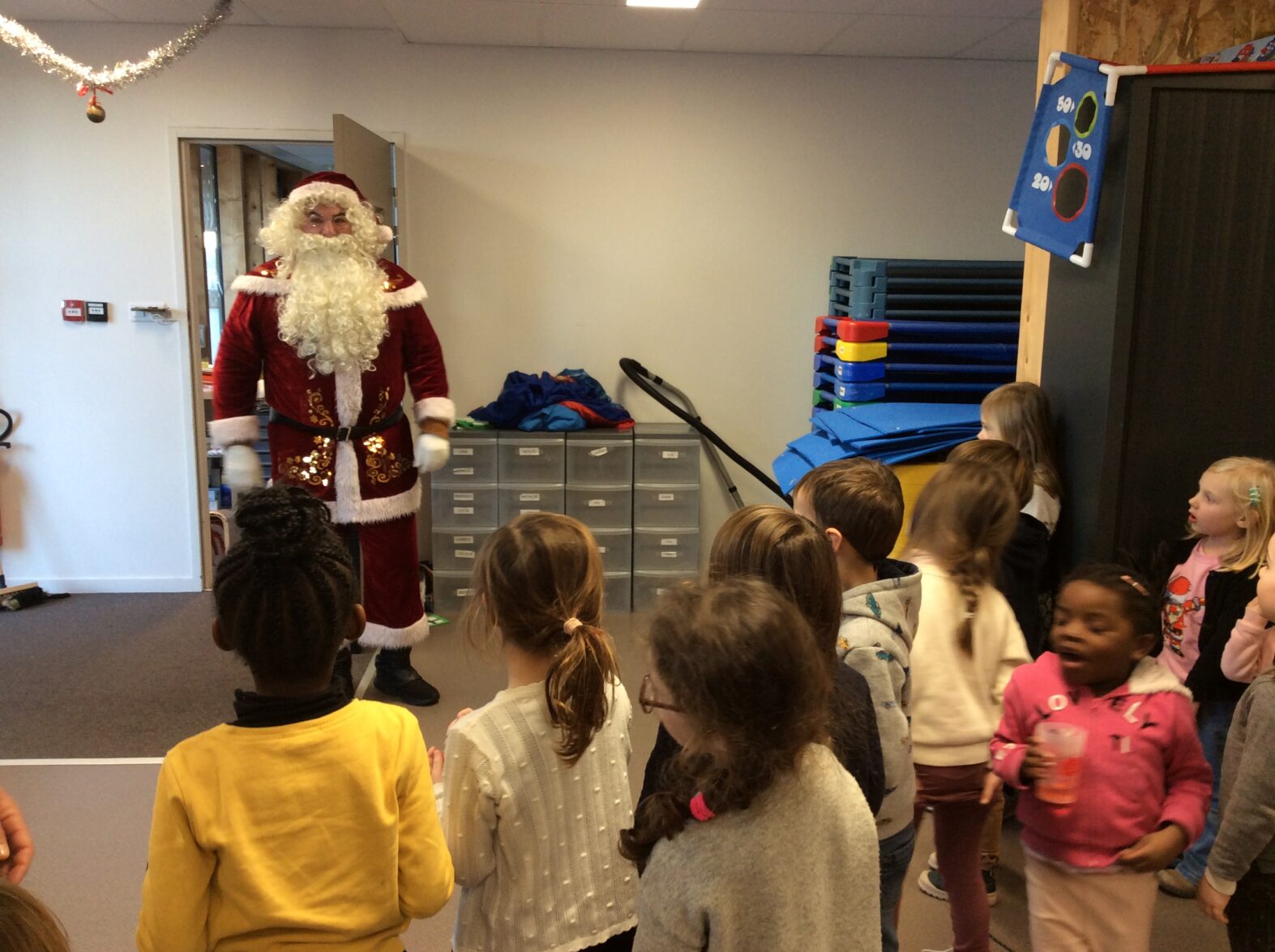 Le Père Noël est passé en maternelle!